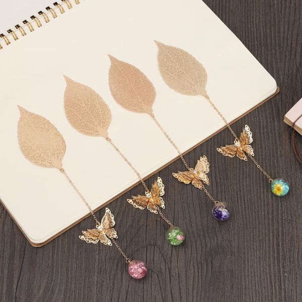 3.8*7.8cm metal copper leaf bookmark gold,silver 3d butterfly dry flower pendant hollow chinese style pagination mark
3.8*7.8cm metal copper leaf bookmark gold,silver 3d butterfly dry flower pendant hollow chinese style pagination mark