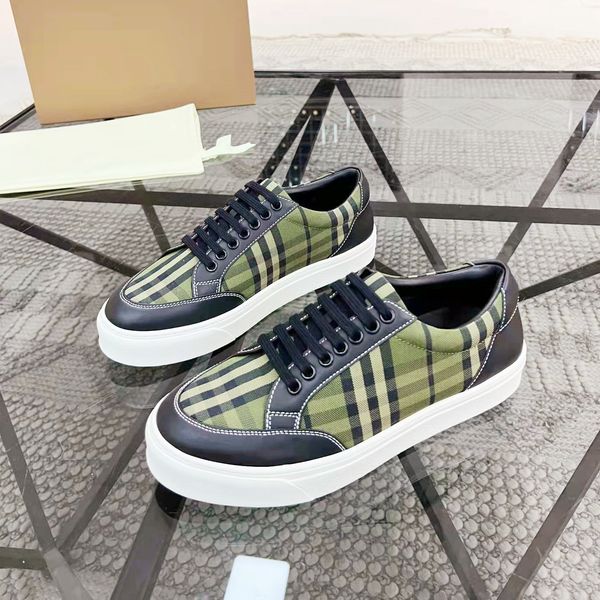 luxury designer men casual shoes stripe leather cloth white flat soeld skateboard sneakers fashion spring autum man outdoor leisure sports t, Black
luxury designer men casual shoes stripe leather cloth white flat soeld skateboard sneakers fashion spring autum man outdoor leisure sports t, Black