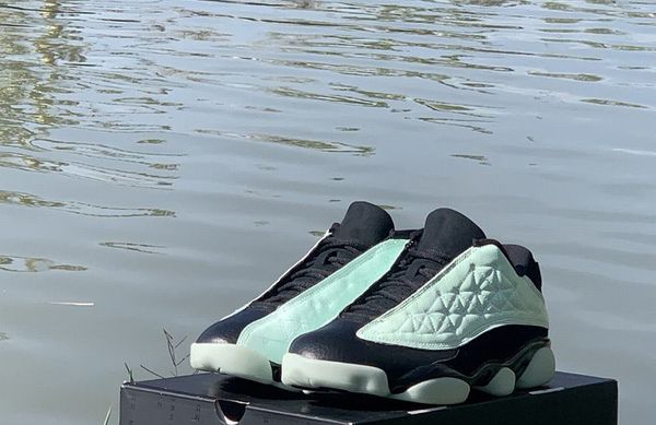 (with box)2021 13 low singles day basketball shoes men black barley green 13s sneaker glow in the dark
(with box)2021 13 low singles day basketball shoes men black barley green 13s sneaker glow in the dark