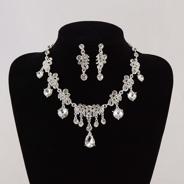 delicate luxury crystal rhinestone jewelry wedding bridal necklace earrings set for bride accessories evening prom party homecoming women je, White
delicate luxury crystal rhinestone jewelry wedding bridal necklace earrings set for bride accessories evening prom party homecoming women je, White