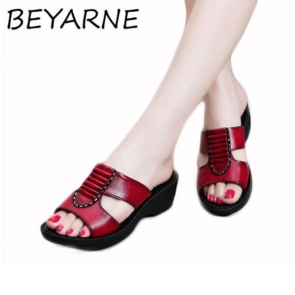 slippers beyarne mother fashion ladies soft and comfortable casual large size shoes woman slope with slipper e250, Black
slippers beyarne mother fashion ladies soft and comfortable casual large size shoes woman slope with slipper e250, Black