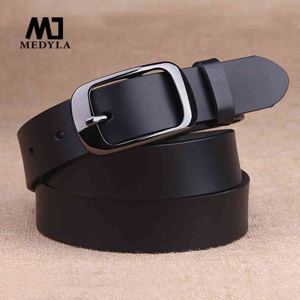 medyla women's genuine leather fashion retro belt luxury brand ladies metal black buckle new belt with jeans 210326, Black;brown
medyla women's genuine leather fashion retro belt luxury brand ladies metal black buckle new belt with jeans 210326, Black;brown