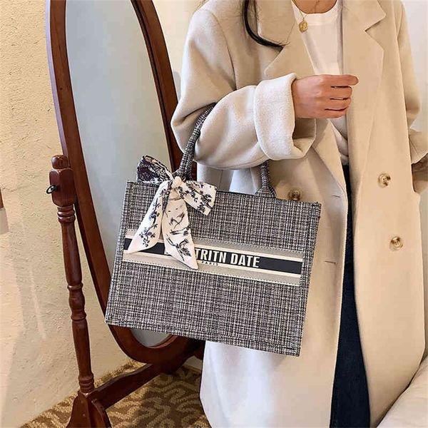 83% off wholesale sale large capacity pearl silk scarf fashion shopping commuter messenger popular handbag
83% off wholesale sale large capacity pearl silk scarf fashion shopping commuter messenger popular handbag