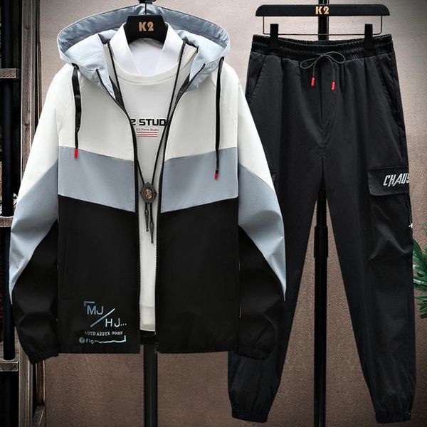 men's tracksuits 2021 autumn and winter patchwork english elements sets hooded collar 4 colors long sleeves plus size 4xl, Gray
men's tracksuits 2021 autumn and winter patchwork english elements sets hooded collar 4 colors long sleeves plus size 4xl, Gray