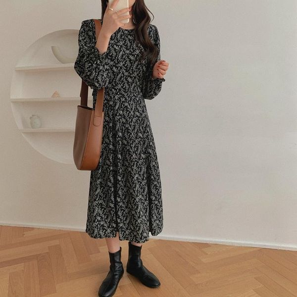 casual dresses hzirip women 2021 autumn floral o-neck sweet vintage high waist single breasted back a-line elegant female office lady, Black;gray
casual dresses hzirip women 2021 autumn floral o-neck sweet vintage high waist single breasted back a-line elegant female office lady, Black;gray