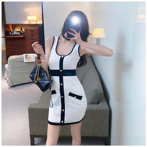 casual dresses women block color single breasted slim stretchy knit tank button sheath knitting dress vestidos, Black;gray
casual dresses women block color single breasted slim stretchy knit tank button sheath knitting dress vestidos, Black;gray