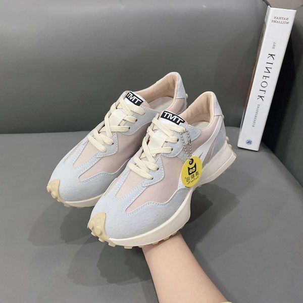 Casual shoes 2021 early spring new fashion net red trend refreshing personality daddy shoes leisure sports women's single, Green
Casual shoes 2021 early spring new fashion net red trend refreshing personality daddy shoes leisure sports women's single, Green