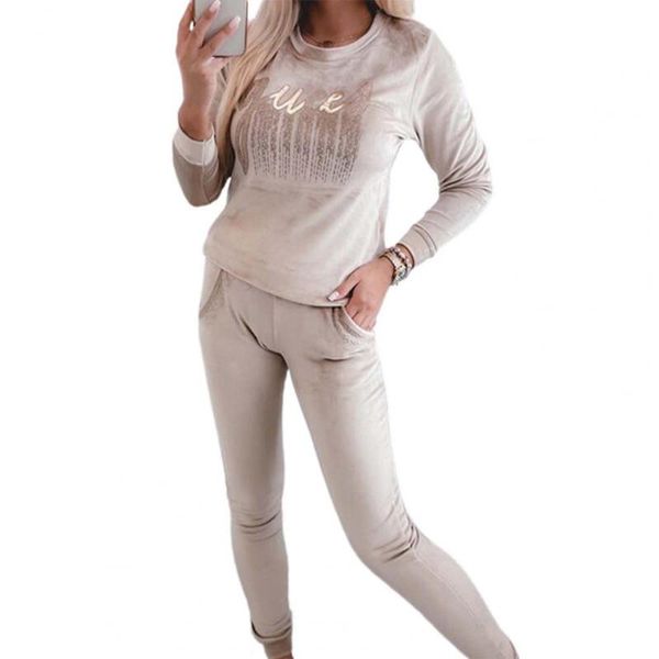 women's two piece pants 2pcs/set woman tracksuits outfit letter print keep warmth soft texture long sleeve sweatshirt suit for winter, White
women's two piece pants 2pcs/set woman tracksuits outfit letter print keep warmth soft texture long sleeve sweatshirt suit for winter, White