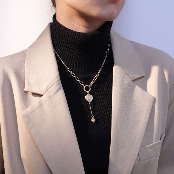 korean clover necklace fashionable metal geometric cool fashion new women's clavicle chain, Black
korean clover necklace fashionable metal geometric cool fashion new women's clavicle chain, Black