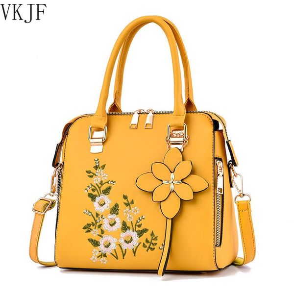 evening bags 2021 luxury embroidery handbag for women pu leather tassel crossbody bag designer handle brand female shoudler bolso
evening bags 2021 luxury embroidery handbag for women pu leather tassel crossbody bag designer handle brand female shoudler bolso