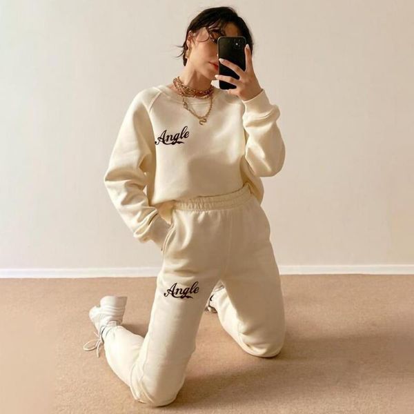 tracksuit for women two piece set autumn winter letter print solid color sweater suit ladies casual fitness sports suits 3 gym clothing, White;black
tracksuit for women two piece set autumn winter letter print solid color sweater suit ladies casual fitness sports suits 3 gym clothing, White;black