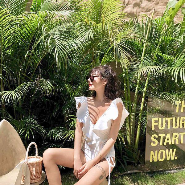 20 new swimsuit one piece solid color fairy fan big ruffle conservative small chest gathered bikini swimsuit girl, White;black
20 new swimsuit one piece solid color fairy fan big ruffle conservative small chest gathered bikini swimsuit girl, White;black