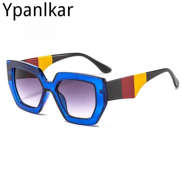sunglasses fashion cat's eye pc frame three color leg big men's and women's cross border versatile glasses, White;black
sunglasses fashion cat's eye pc frame three color leg big men's and women's cross border versatile glasses, White;black