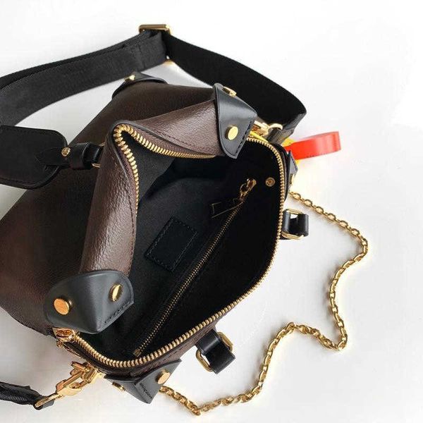 sale waist bags men on women leather sport runner fanny pack belly bum bag fitness running belt jog pouch back grid handbag
sale waist bags men on women leather sport runner fanny pack belly bum bag fitness running belt jog pouch back grid handbag