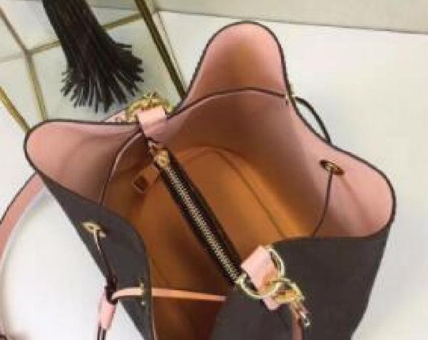 luxury designer bag women single shoulder bags old flower bucket famous drawstring handbags cross body purse
luxury designer bag women single shoulder bags old flower bucket famous drawstring handbags cross body purse