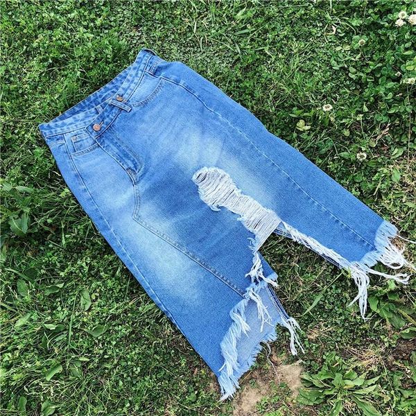 skirts 2021 spring summer women jeans skirt high waist tassel hole empire fashion female irregular denim, Black
skirts 2021 spring summer women jeans skirt high waist tassel hole empire fashion female irregular denim, Black