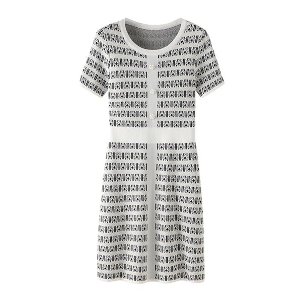 black red light blue patchwork o neck knitted short sleeve a line dress button knee length d1765 210514, Black;gray
black red light blue patchwork o neck knitted short sleeve a line dress button knee length d1765 210514, Black;gray