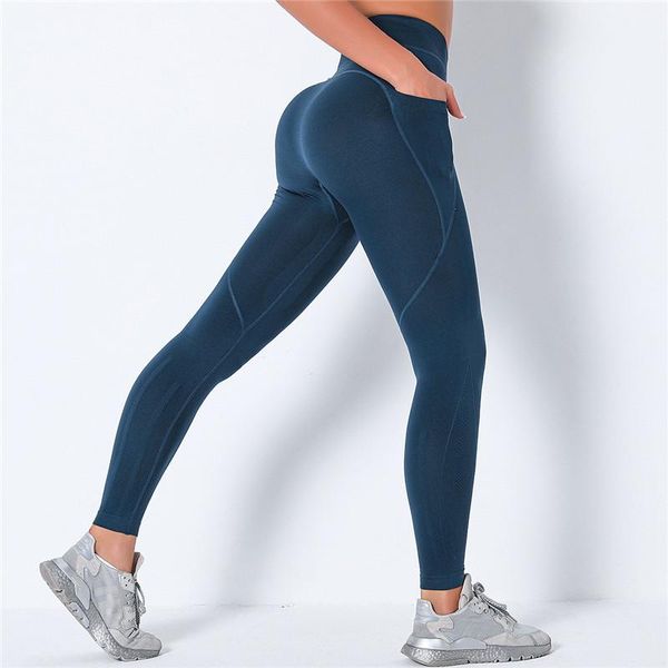 blackarachnia women energy seamless yoga leggings with pockets xs high waist gym hips push up fitness running pants outfits, White;red
blackarachnia women energy seamless yoga leggings with pockets xs high waist gym hips push up fitness running pants outfits, White;red