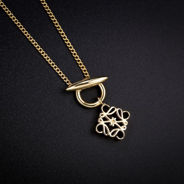 2021 new earrings necklace for women, square three-dimensional carved fashion jewelry, Silver
2021 new earrings necklace for women, square three-dimensional carved fashion jewelry, Silver