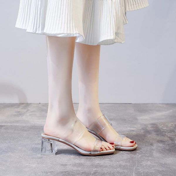 transparent slippers shoes woman 2021 med luxury slides jelly flip flops low pantofle square heel designer glitter block, Black
transparent slippers shoes woman 2021 med luxury slides jelly flip flops low pantofle square heel designer glitter block, Black