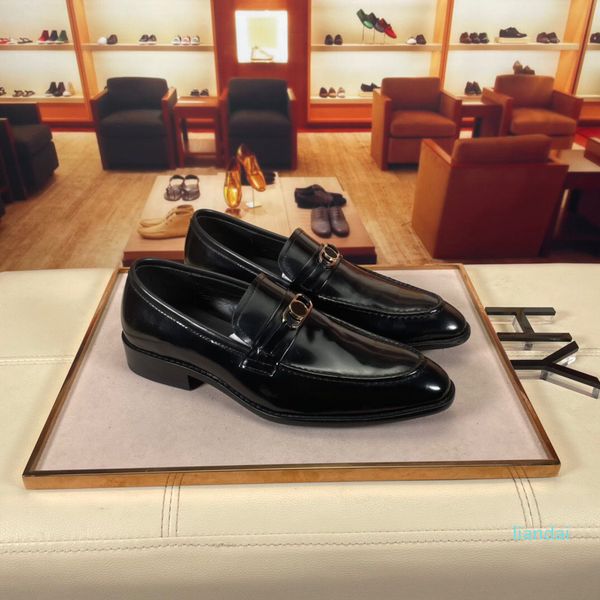 2021 men's genuine leather casual loafers business formal platform dress shoes brand designer classic oxfords size 38-44, Black
2021 men's genuine leather casual loafers business formal platform dress shoes brand designer classic oxfords size 38-44, Black