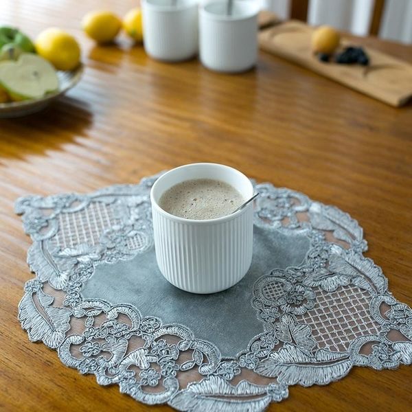 european-style velvet embroidery oval high-end placemat dining bedroom study coffee table mat banquet wedding decoration mats & pads
european-style velvet embroidery oval high-end placemat dining bedroom study coffee table mat banquet wedding decoration mats & pads
