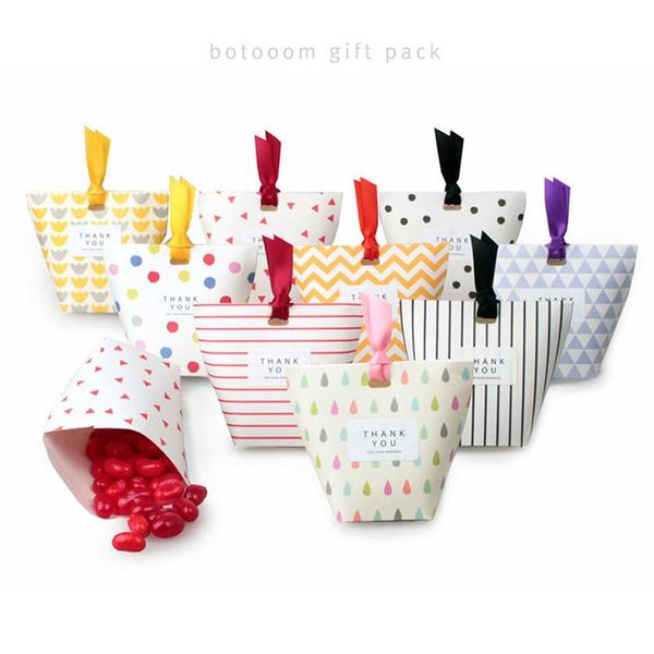 gift wrap 10pcs wedding candy box bag for jewelry kraft paper chocolate cookies women's birthday favours bags
gift wrap 10pcs wedding candy box bag for jewelry kraft paper chocolate cookies women's birthday favours bags