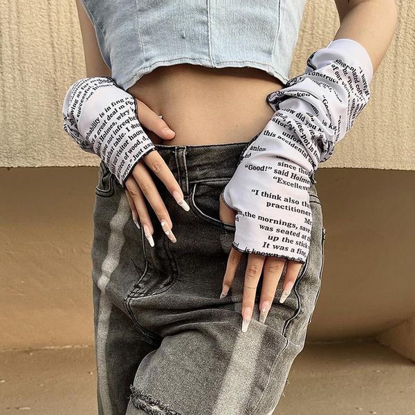 five fingers gloves y2k women decorative oversleeve letters printed mittens female ladies fashion autumn spring fall 2021, Blue;gray
five fingers gloves y2k women decorative oversleeve letters printed mittens female ladies fashion autumn spring fall 2021, Blue;gray