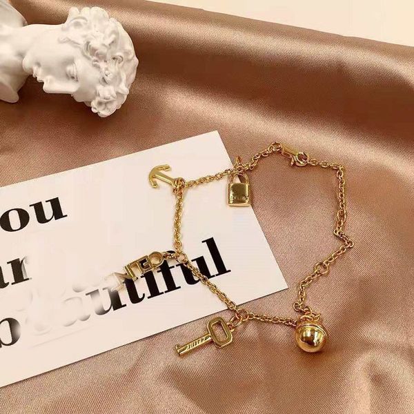 design jewelry 2021 key lingdan lock head letter plated 18k brass fashion bracelet, Black
design jewelry 2021 key lingdan lock head letter plated 18k brass fashion bracelet, Black