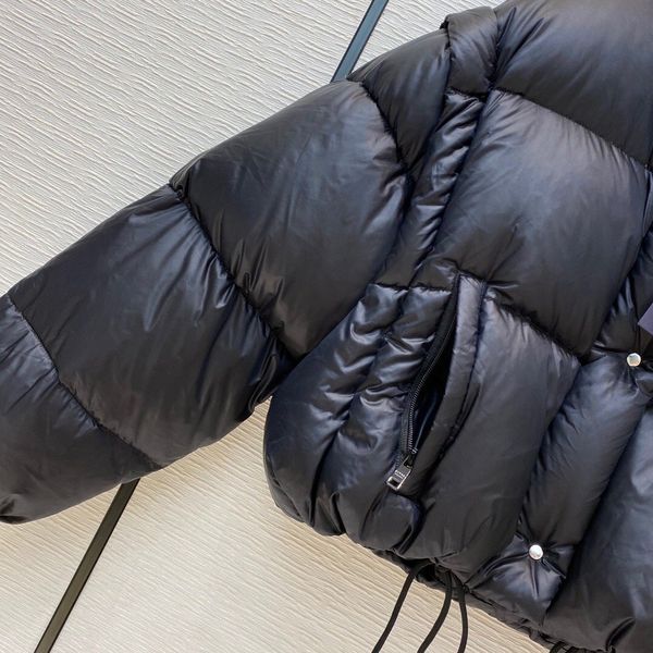 fashion brand womens luxury classic down coat designer parka coats thick jacket solid zipper sweatshirt 2020110501t, Black;white
fashion brand womens luxury classic down coat designer parka coats thick jacket solid zipper sweatshirt 2020110501t, Black;white