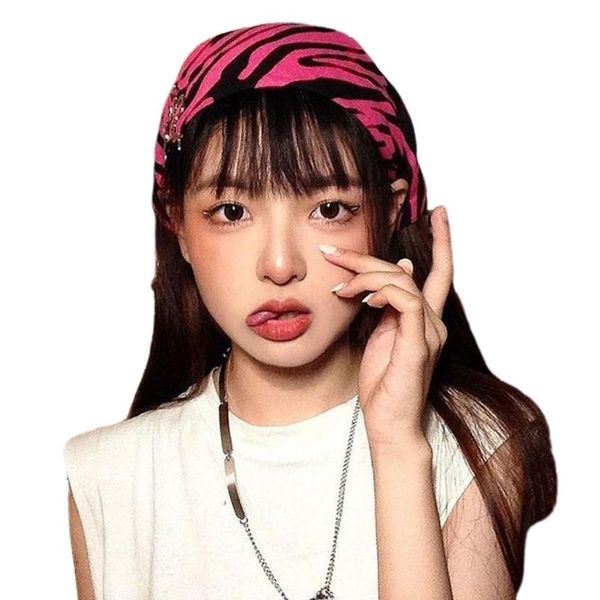 scarves women men zebra stripes print bandana square scarf hip hop sports cycling headband headwrap cotton wristband neck tie, Blue;gray
scarves women men zebra stripes print bandana square scarf hip hop sports cycling headband headwrap cotton wristband neck tie, Blue;gray