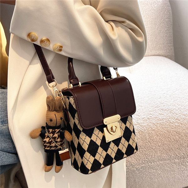 m girl handbag sen bags est un nouveau type de sac pour femmes 2021 blast handbag ins widespread 8788i845
m girl handbag sen bags est un nouveau type de sac pour femmes 2021 blast handbag ins widespread 8788i845