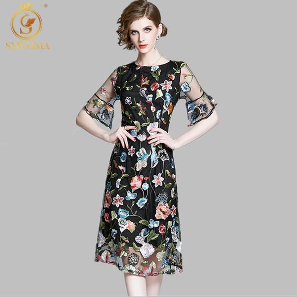 fashion runway summer dress women's flare sleeve floral embroidery elegant mesh hollow out midi dresses 210520, Black;gray
fashion runway summer dress women's flare sleeve floral embroidery elegant mesh hollow out midi dresses 210520, Black;gray