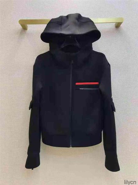 women jacket hoodids terry parkas lady coat with inverted triangle budge winter thick coats long sleeves windbraker style, Black
women jacket hoodids terry parkas lady coat with inverted triangle budge winter thick coats long sleeves windbraker style, Black