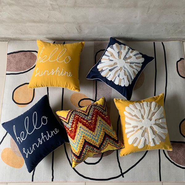 cushion/decorative pillow european and american simple plush belt rolling embroidery yellow blue leisure embroidered cushion
cushion/decorative pillow european and american simple plush belt rolling embroidery yellow blue leisure embroidered cushion
