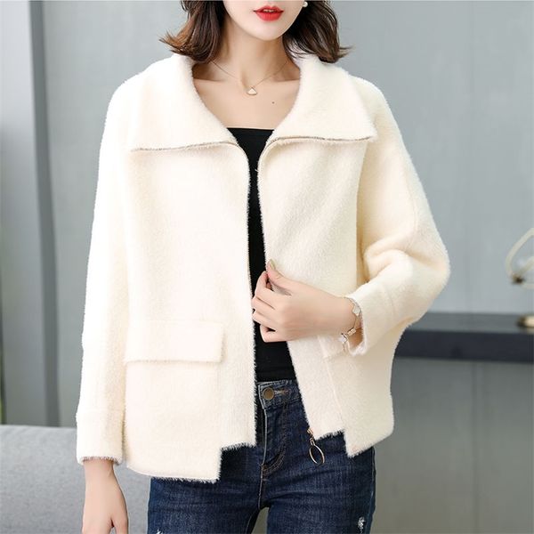 faux mink cashmere solid long-sleeved sweater female loose bat sleeve pocket decorative zipper cardigan jumpers women 210427, White;black
faux mink cashmere solid long-sleeved sweater female loose bat sleeve pocket decorative zipper cardigan jumpers women 210427, White;black