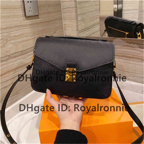 handbag women luxurys designers bags 2021 crossbody bag messenger body vintage prin purse zhouzhoubao123
handbag women luxurys designers bags 2021 crossbody bag messenger body vintage prin purse zhouzhoubao123