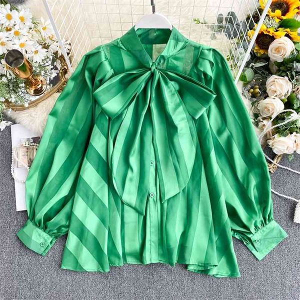 women's shirt sprin autumn satin bow collar puff sleeve loose office lady women blouse plus size ml671 210506, White
women's shirt sprin autumn satin bow collar puff sleeve loose office lady women blouse plus size ml671 210506, White