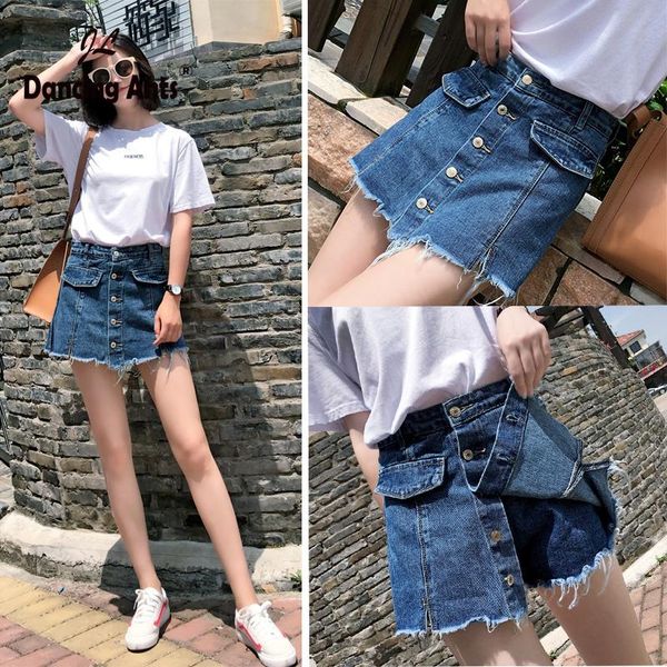 woman wide-leg high waist a-line jeans skirt shorts trend 2021 korean style solid single breasted office lady denim women's, White;black
woman wide-leg high waist a-line jeans skirt shorts trend 2021 korean style solid single breasted office lady denim women's, White;black