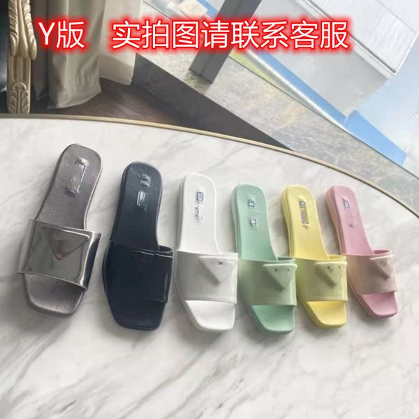 slippers 2021 new p family triangle flip flop women's open toe candy french versatile patent leather flat bottom sandals zly, Black
slippers 2021 new p family triangle flip flop women's open toe candy french versatile patent leather flat bottom sandals zly, Black