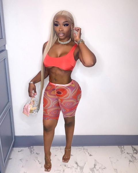 women's tracksuits 2021 arrival 2 pcs women set solid v-neck short and shorts summer club outfits, Gray
women's tracksuits 2021 arrival 2 pcs women set solid v-neck short and shorts summer club outfits, Gray