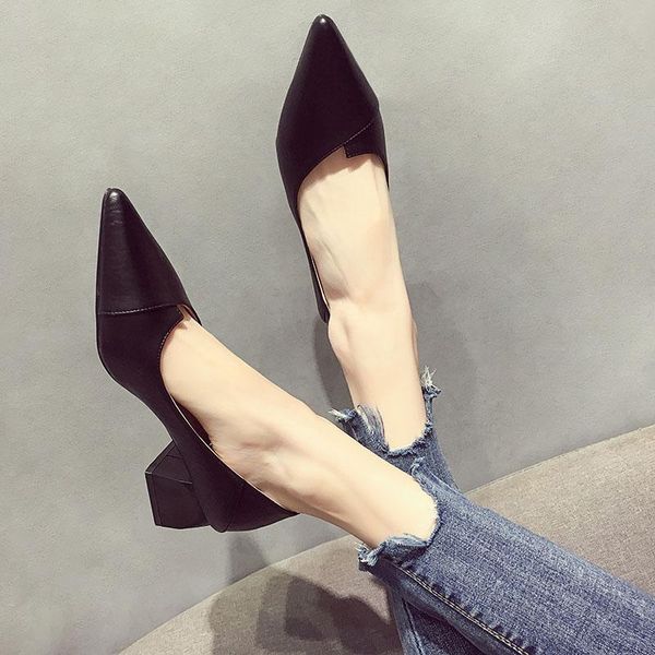 dress shoes 2021 spring leather pumps med square heel pointed toe slip on daily casual office lady work, Black
dress shoes 2021 spring leather pumps med square heel pointed toe slip on daily casual office lady work, Black