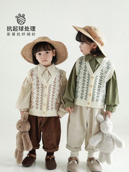 clothing sets girls pointed collar shirt 2021 spring autumn retro diamond knitted vest contrasting color cardigan, White
clothing sets girls pointed collar shirt 2021 spring autumn retro diamond knitted vest contrasting color cardigan, White
