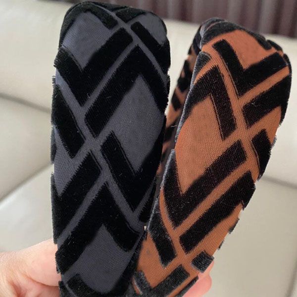 women fashion letters print hair hoop classics wide-brimmed knotted hairhoops women cross knot hairbands hair accessories, Silver
women fashion letters print hair hoop classics wide-brimmed knotted hairhoops women cross knot hairbands hair accessories, Silver