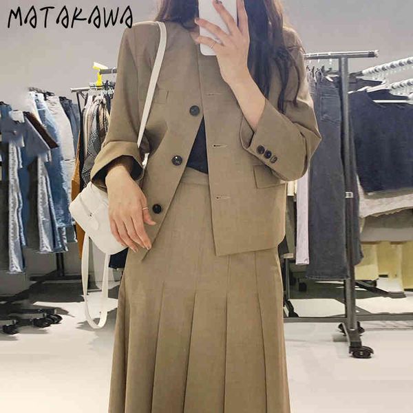 matakawa two piece outfits for women autumn simple round neck single breasted loose short coat + high waist long pleated skirt 210513, White
matakawa two piece outfits for women autumn simple round neck single breasted loose short coat + high waist long pleated skirt 210513, White