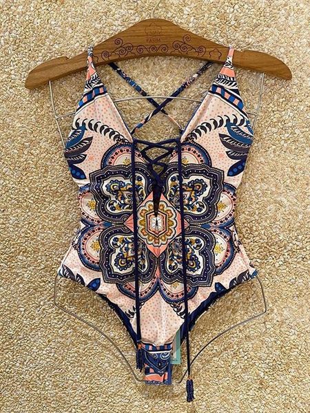 women bikini summer set with letters swimwear for bathing suit one-piece backless beachwear s-l fashion suits
women bikini summer set with letters swimwear for bathing suit one-piece backless beachwear s-l fashion suits