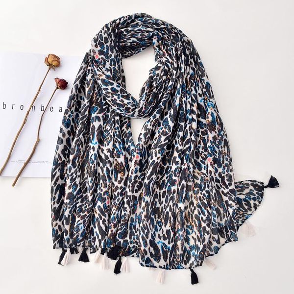scarves royalmaybe cross-border fashion leopard print beach towel fringed long gauze scarf colorful cotton lady, Blue;gray
scarves royalmaybe cross-border fashion leopard print beach towel fringed long gauze scarf colorful cotton lady, Blue;gray
