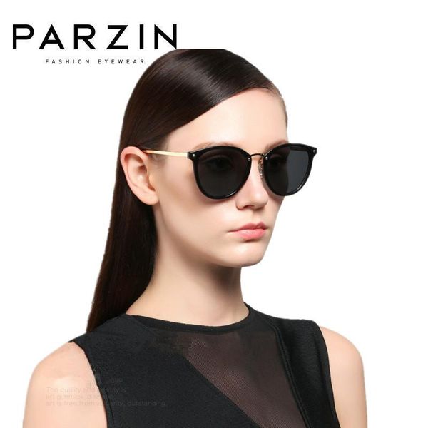 cat eye sunglasses women brand designer vintage tr 90 polarized sun glasses driving shades 9893, White;black
cat eye sunglasses women brand designer vintage tr 90 polarized sun glasses driving shades 9893, White;black