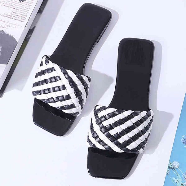 women slipper black white weave dign 2021 summer fashion open to bt-selling flat sandal casual sho
women slipper black white weave dign 2021 summer fashion open to bt-selling flat sandal casual sho