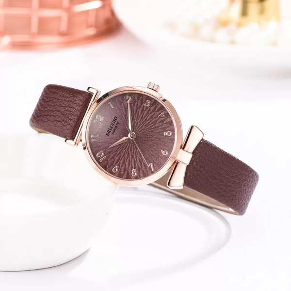 ladies watch quartz watches 39mm fashion casual wristwatch womens wristwatches atmospheric business montre de luxe gift color52, Slivery;brown
ladies watch quartz watches 39mm fashion casual wristwatch womens wristwatches atmospheric business montre de luxe gift color52, Slivery;brown